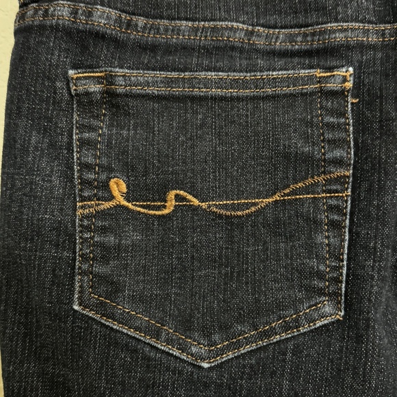 St. John’s Bay High Rise Jeans - Picture 6 of 10